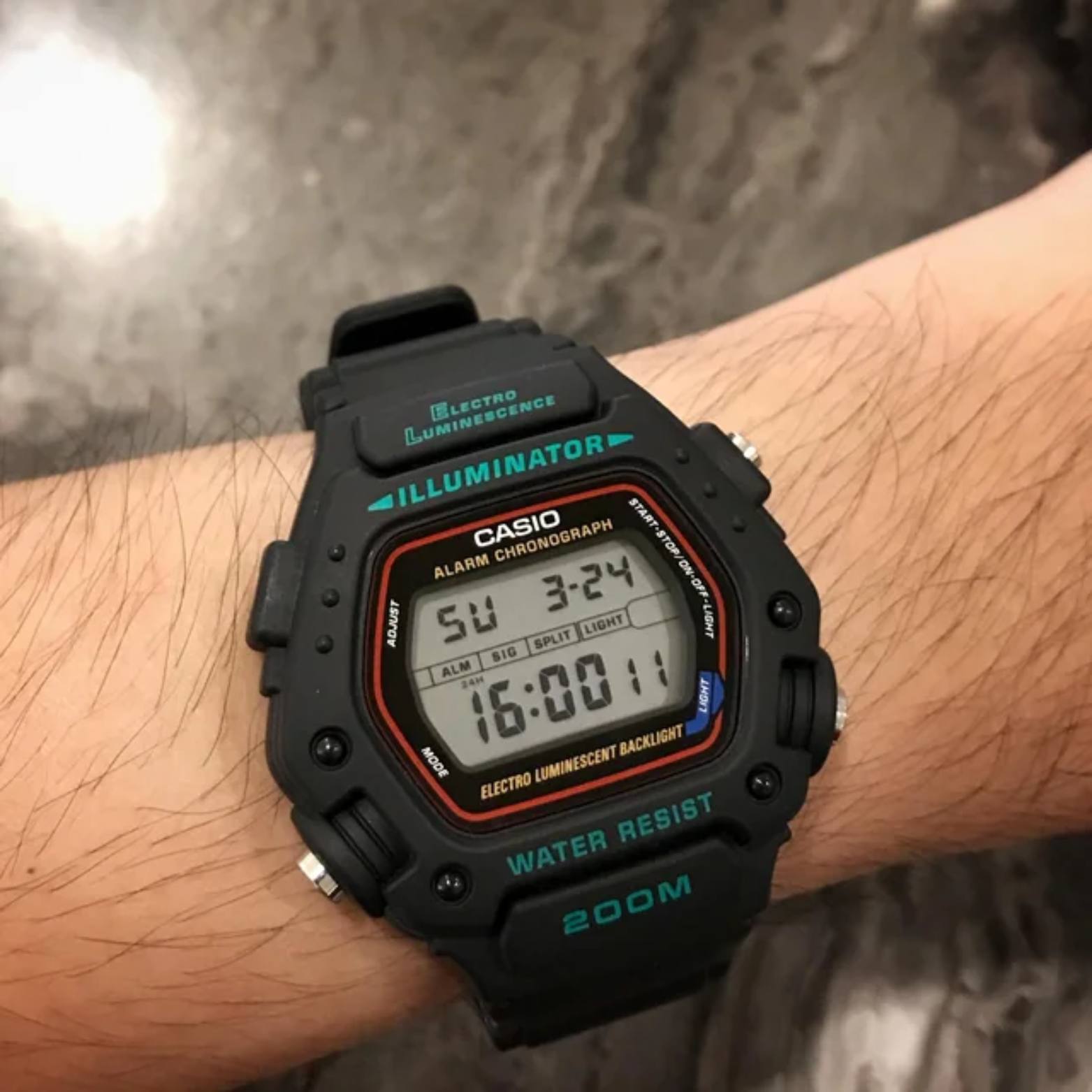 CASIO DW-290-1VHDF Digital Watch – Rugged Design, Multi-Function Display, Resin Band, Water-Resistant, Sports & Outdoor Watch - THE HAPPY BUY