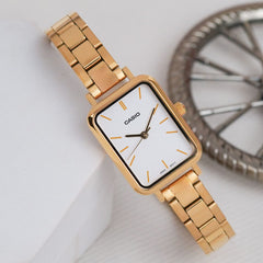 CASIO LTP-V009G-7EUDF Women’s Analog Watch – Gold Stainless Steel, White Dial, Quartz Movement, Water Resistant, Classic Elegant Ladies Timepiece