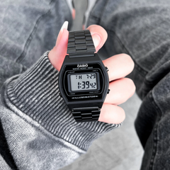 CASIO B640WB-1ADF Vintage Digital Watch – Black Stainless Steel Band, LED Display, Alarm, Retro 1980s Design