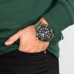 CASIO MRW-210H Men’s Analog Watch – 100 m Water-Resistant Diver Style, Day/Date, Resin Build