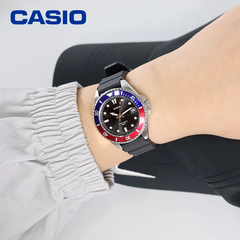 CASIO MDV-10-1A2VDF Men’s Dive-Style Analog Watch – 50 m Water Resistance, Rotating Bezel, Bio-Resin Band