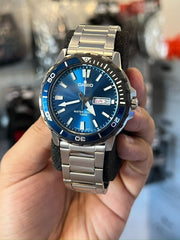 Casio MTD‑125D‑2A1V Men's Analog Dive‑Style Watch | Blue Dial Stainless Steel Bracelet | 100 M Water‑Resistant Quartz Timepiece