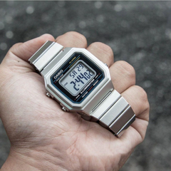 CASIO B650WD-1ADF Digital Vintage Watch – Retro 1980s Style, Stainless Steel Band, Water-Resistant, Multifunctional Features