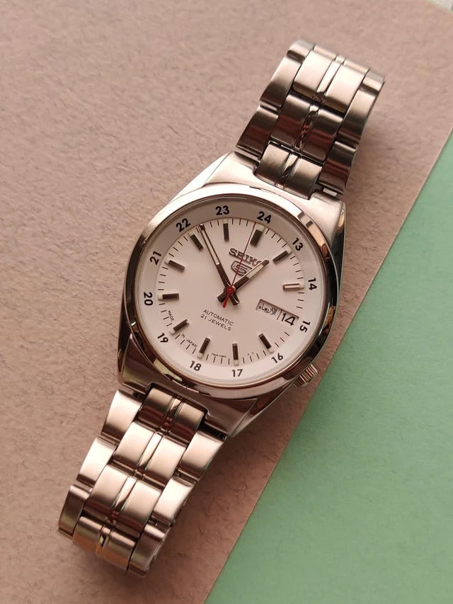 SEIKO SNK559J1 MODEL WATCHES - THE HAPPY BUY