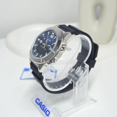 CASIO AMW-870A-2AVDF Analog-Digital Combination Watch – Stainless Steel, Dual Time Display, Water-Resistant