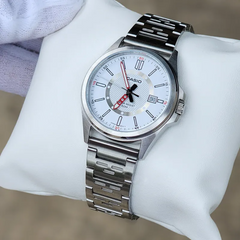 CASIO MTP-E700D-7EVDF Men’s Analog Watch – Silver Stainless Steel, White Dial, Quartz Movement & Water-Resistant