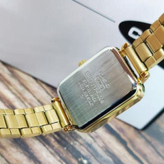CASIO LTP-V009G-7EUDF Women’s Analog Watch – Gold Stainless Steel, White Dial, Quartz Movement, Water Resistant, Classic Elegant Ladies Timepiece