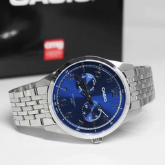 CASIO MTP‑E340D‑2AVDF Men’s Analog Watch – Blue Dial, Stainless Steel Bracelet, Day & Date Display, 50 m Water Resistance