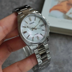 CASIO MTP-1302DS-7AVDF Men’s Analog Watch – Mother-of-Pearl Dial, Ion-Plated Stainless Steel & 50m Water Resistance