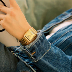 CASIO AQ-230GA-9DMQ Vintage Watch – Classic Analog-Digital, Retro Design, Durable Gold Accents
