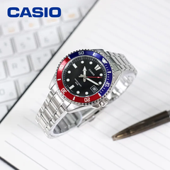 CASIO MDV-10D-1A3VDF Men’s Analog Dive-Style Watch – 50 m Water Resistance, Stainless Steel, Rotating Bezel