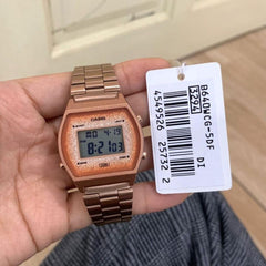 CASIO B640WCG-5DF Vintage Watch – Retro 1980s Style, Gold Stainless Steel Band, Water-Resistant, Multifunctional Features, Classic Design