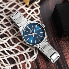 CASIO EDIFICE EFV-150D-2AVUDF Analog Watch for Men with Stainless Steel Band and Blue Dial Silver