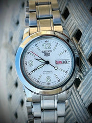 SEIKO SNKE57J1 MODEL WATCHES - THE HAPPY BUY