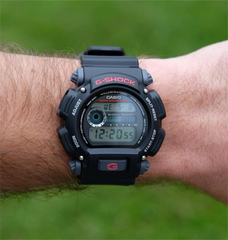 ساعات كاسيو جي-شوك موديل DW-9052-1V