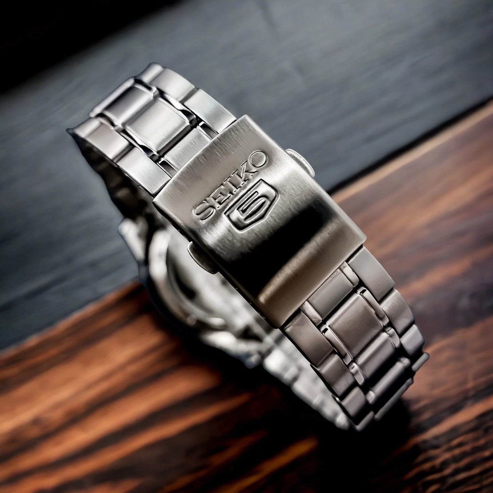 SEIKO SNKE49J1 MODEL WATCHES - THE HAPPY BUY