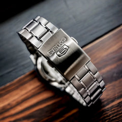 SEIKO SNKE49J1 MODEL WATCHES - THE HAPPY BUY