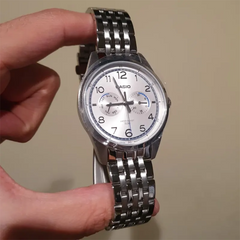 CASIO MTP‑E340D‑7AVDF Men’s Analog Watch – Stainless Steel, Day & Date Inset Dials, 50 m Water Resistant