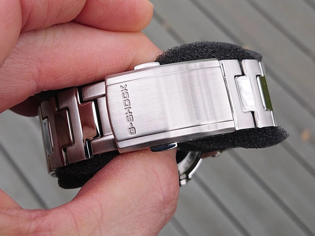 CASIO G-SHOCK AWM-500D-1ADR MODEL WATCHES - THE HAPPY BUY