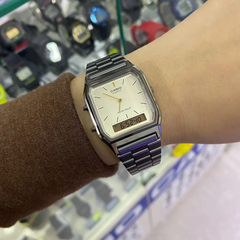 CASIO AQ-230GG-9ADF Vintage Digital-Analog Watch – Gold Stainless Steel, Dual Time Display, Alarm, Stopwatch, Water Resistant Retro Classic Design