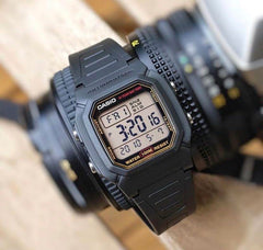 CASIO W-800HG-9AVDF Digital Watch – Classic Design, 100M Water Resistance, LED Backlight, 10-Year Battery