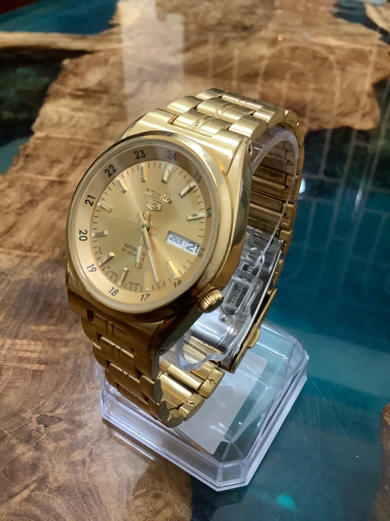 SEIKO SNK574J1 MODEL WATCHES - THE HAPPY BUY