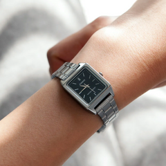 CASIO LTP-V007D-1EUDF Women’s Analog Watch – Silver Stainless Steel, Black Dial, Square Case, Quartz Movement, Water Resistant, Elegant Classic Design