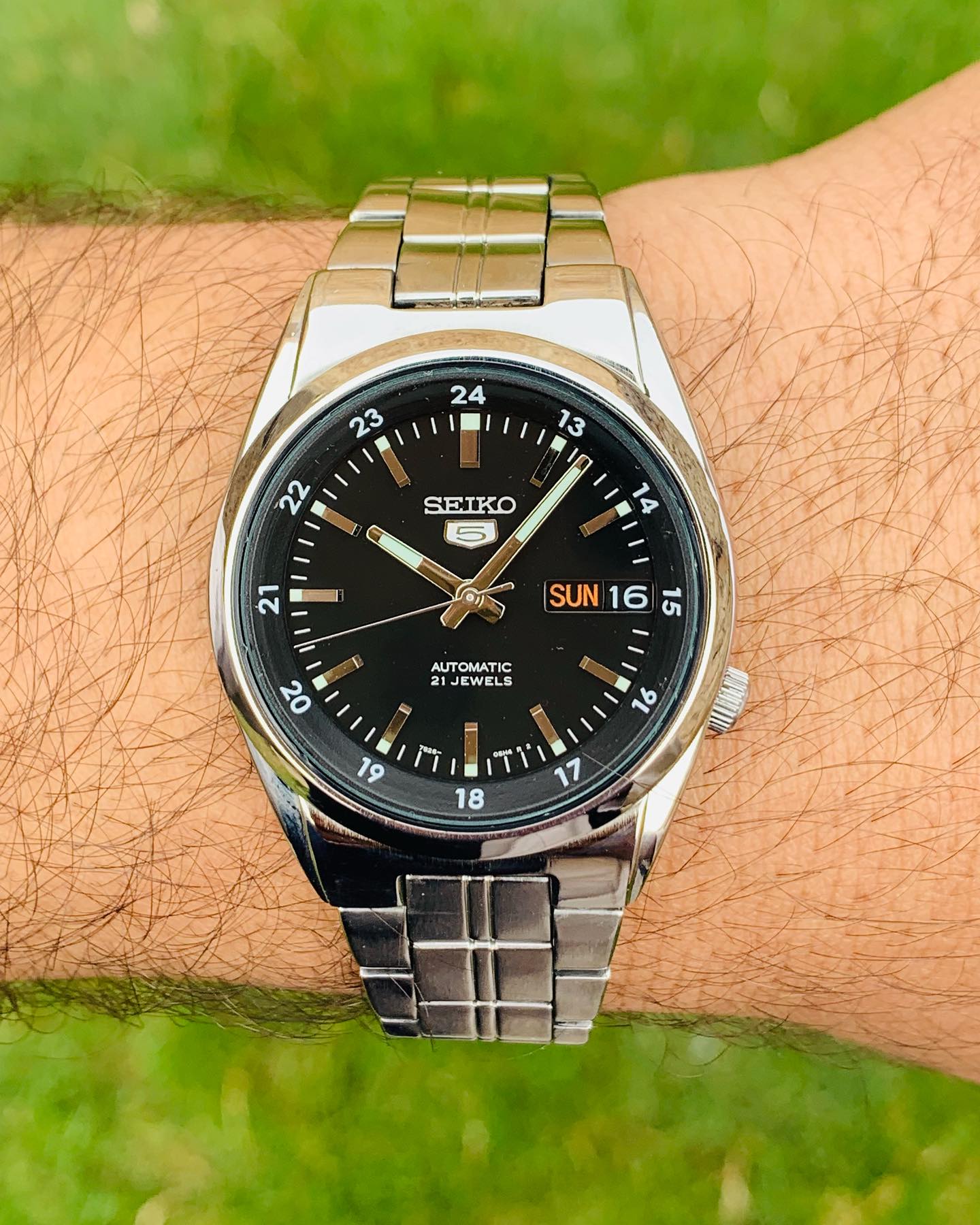 SEIKO SNK567J1 MODEL WATCHES - THE HAPPY BUY