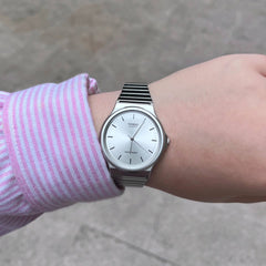 CASIO MQ-24D-7EDF Unisex Analog Watch – Silver Stainless Steel Bracelet, White Dial, Ultra-Slim Quartz, Water Resistant, Minimalist Classic