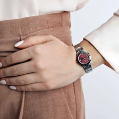 CASIO LTP-1241D Women’s Analog Watch – Stainless Steel Band, Elegant Dial, Date Display, Quartz Movement, Water Resistant