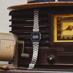 CASIO A158WA-1DF Vintage Digital Watch – Unisex Silver Stainless Steel, Black Display, LED Light, Alarm, Stopwatch, Water Resistant, Quartz Retro Classic