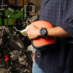 ساعات كاسيو جي-شوك GA-010-1A1DR النموذجية