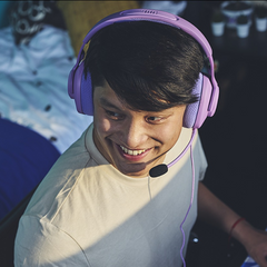 سماعة الألعاب السلكية JBL QUANTUM 100 M2 فوق الأذن