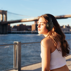 سماعة رأس ستيريو لاسلكية بتقنية بلوتوث وإلغاء الضوضاء JBL T760BT