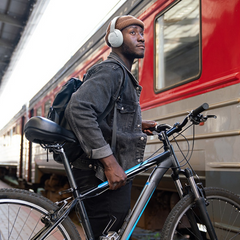 سماعات JBL TUNE 770NC اللاسلكية فوق الأذن