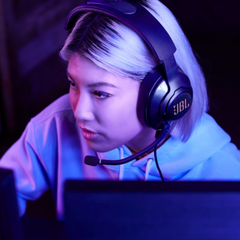 سماعة ألعاب JBL QUANTUM 400 USB فوق الأذن مع قرص دردشة اللعبة