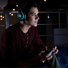 سماعة الألعاب اللاسلكية JBL QUANTUM 810 NC فوق الأذن