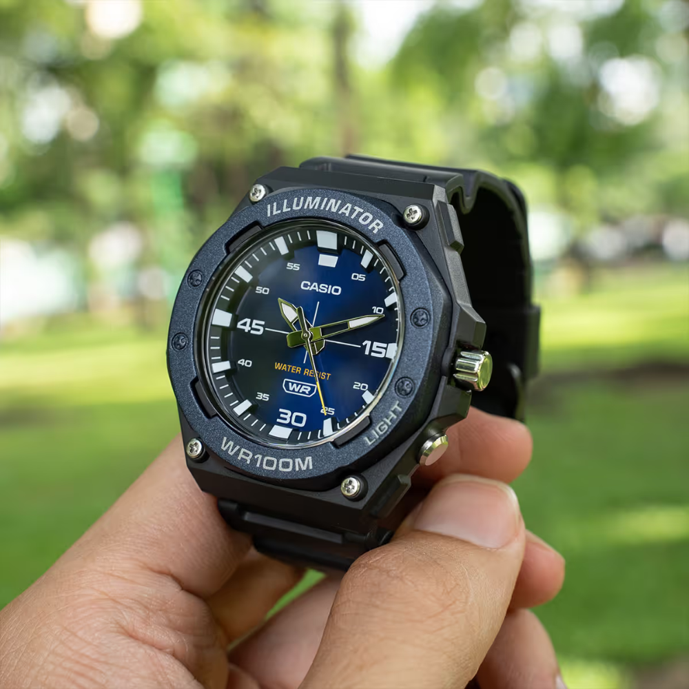 CASIO MW-620H-2AVDF Standard Analog Men’s Watch – Blue Dial, 100M Water Resistance, Luminous Hands, Date Display, Quartz Movement, Resin Case & Strap, Long Battery Life – Men’s Classic Sports Watch