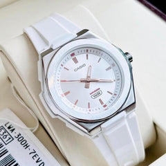 CASIO LWA-300H-7EVDF MODEL ANALOG WATCHES