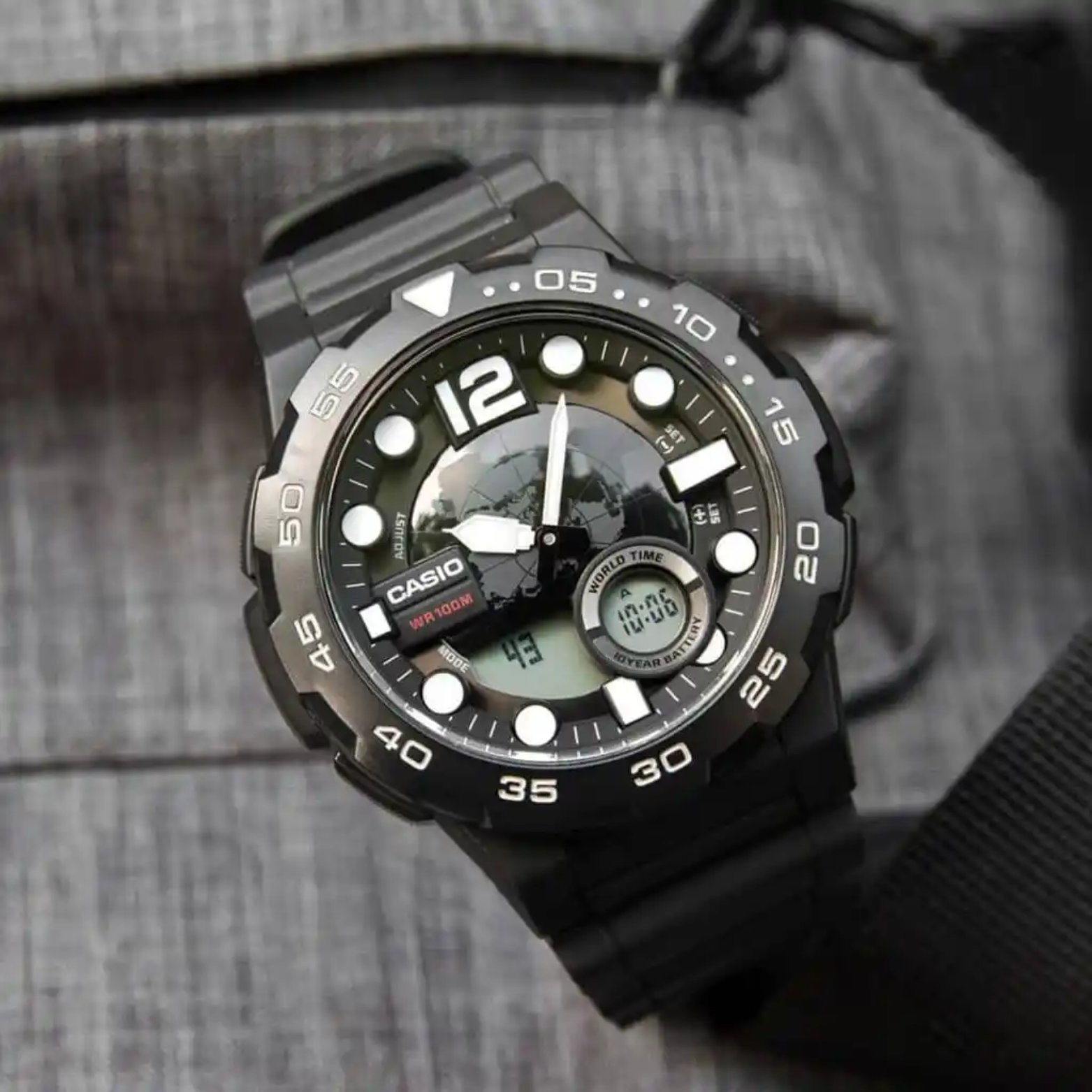 CASIO AEQ-100W-1AVDF MODEL ANALOG-DIGITAL COMBINATION WATCHES