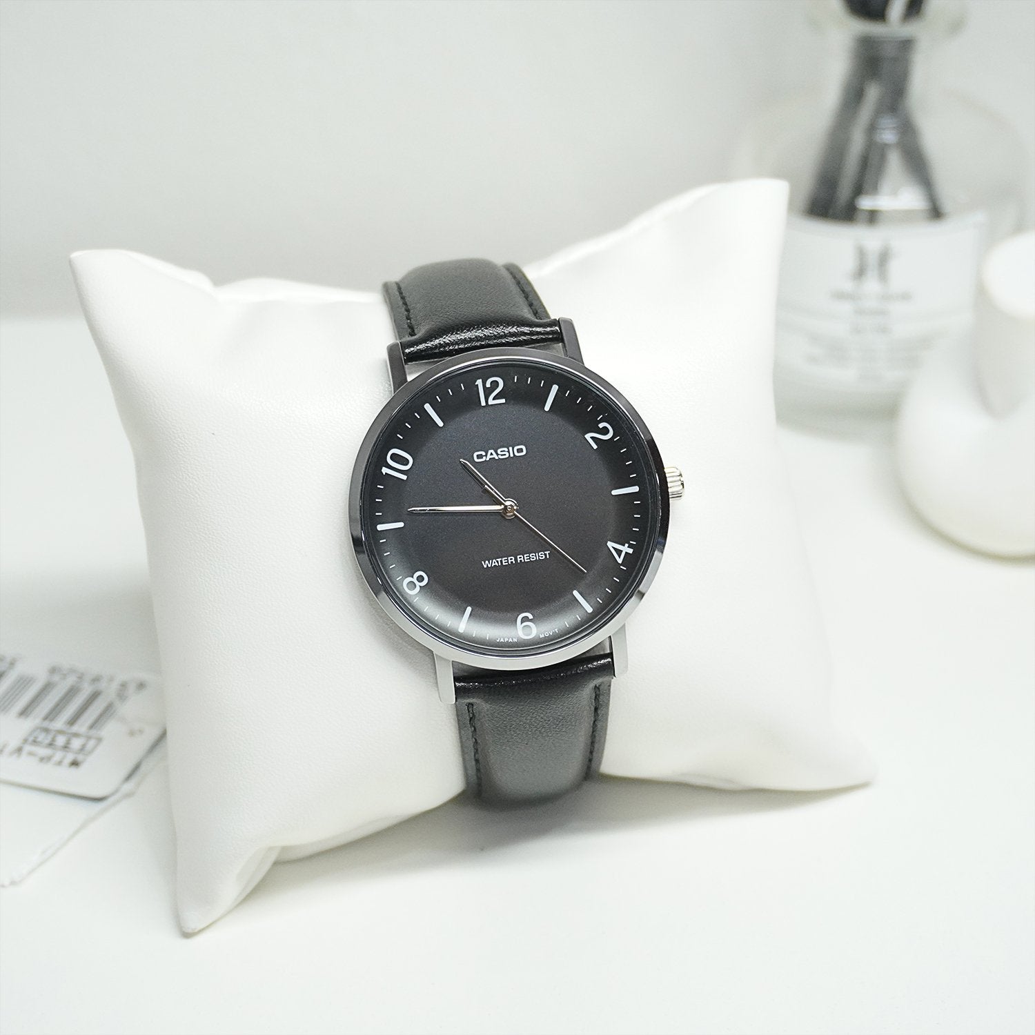 CASIO MTP-VT03L Series Men’s Analog Watch – Minimalist Design, Leather Strap, Slim Case, Water Resistant