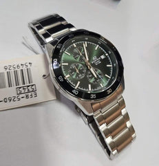 CASIO EDIFICE EFR-526D-3AVUDF Chronograph Watch for Men with Stainless Steel Band and Green Dial Silver
