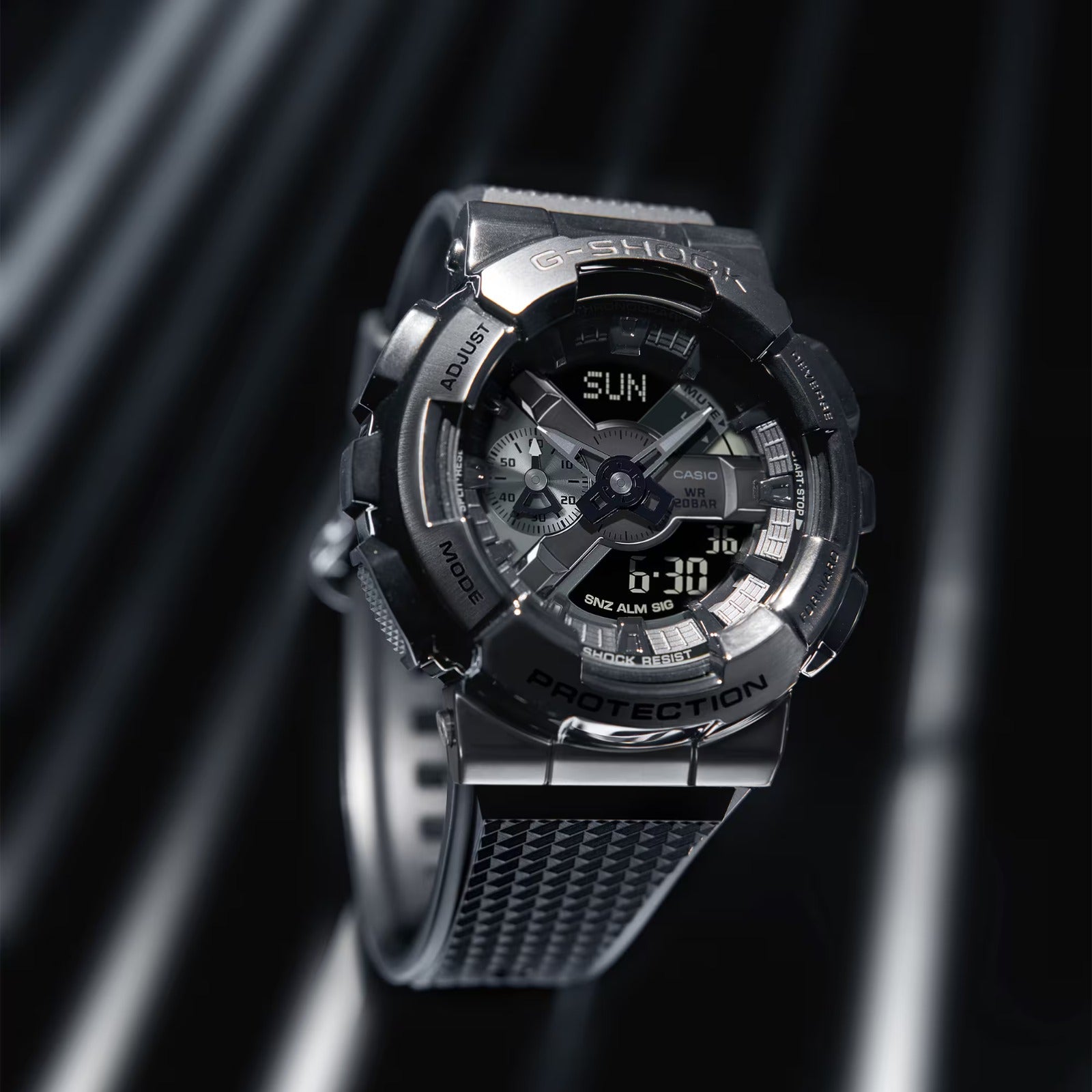 CASIO G-SHOCK GM-110BB-1A MODEL WATCHES
