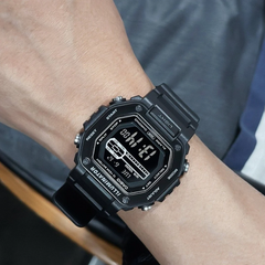 CASIO MWD-110HB-1BVDF Digital Men's Watch – Rugged Military Style, Large Display, LED Light, 100m Water Resistant