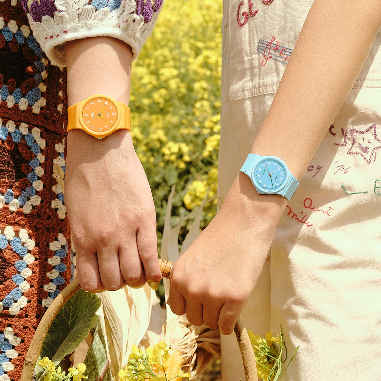 CASIO MQ-24B-9BDF POP MODEL WATCHES