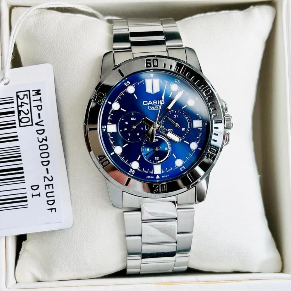 CASIO MTP-VD300D Series Standard Analog Men’s Watch – Stainless Steel Case & Band, Black Dial, Day & Date Display, Quartz Movement, 50M Water Resistance, Mineral Glass – Men’s Classic Business Watch