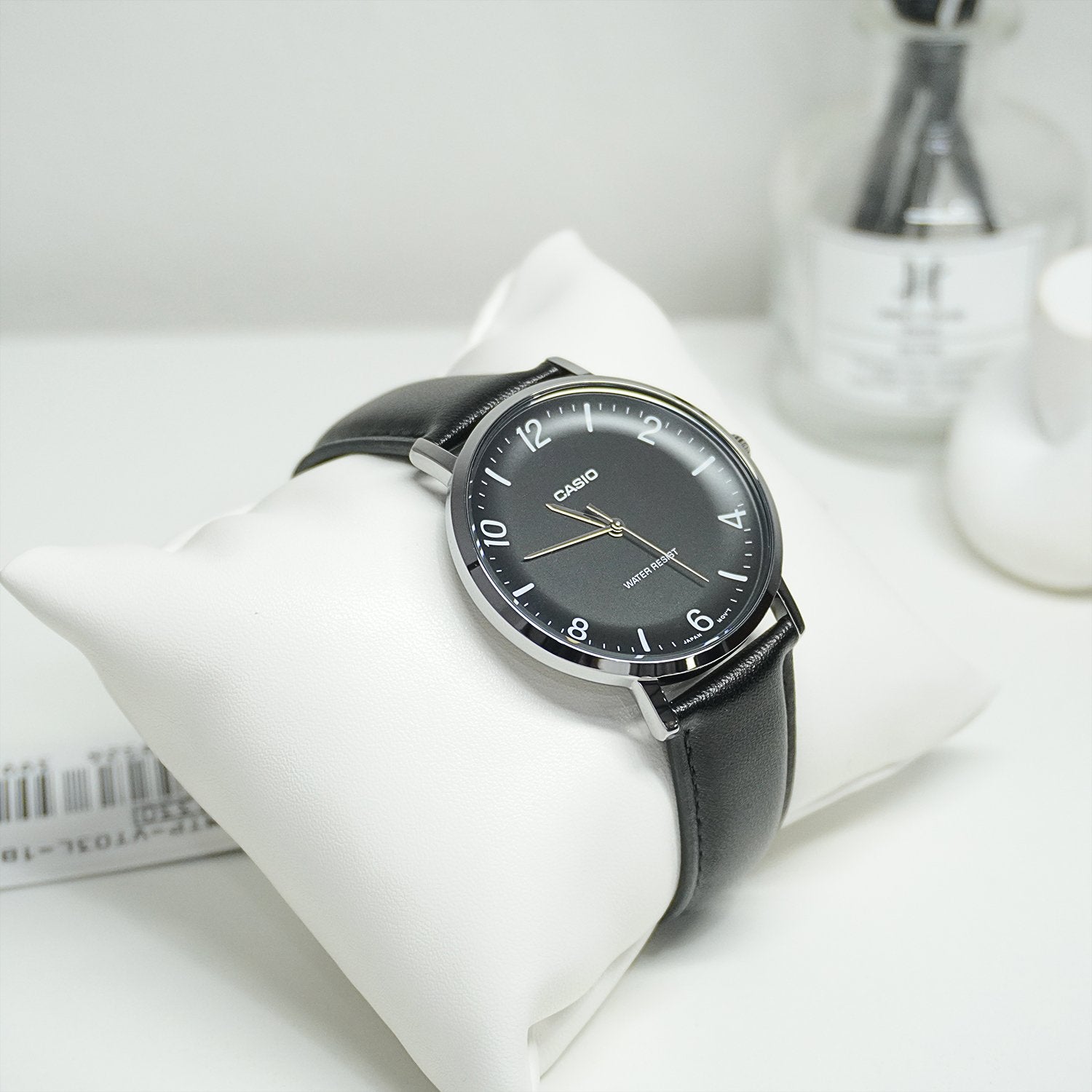 CASIO MTP-VT03L Series Men’s Analog Watch – Minimalist Design, Leather Strap, Slim Case, Water Resistant
