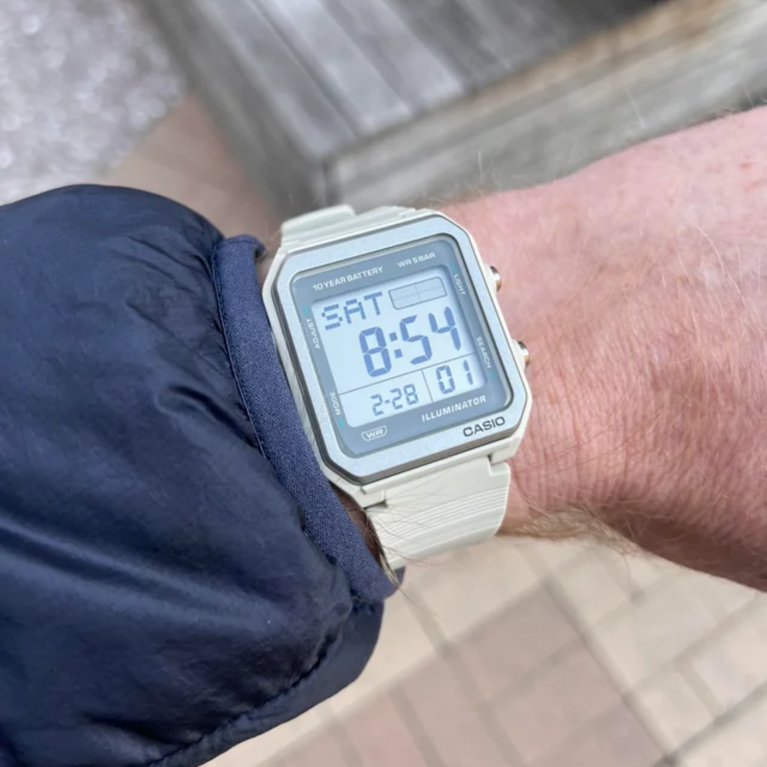 CASIO W-221H Series Men's Digital Watches – Stylish, Water Resistant & Durable