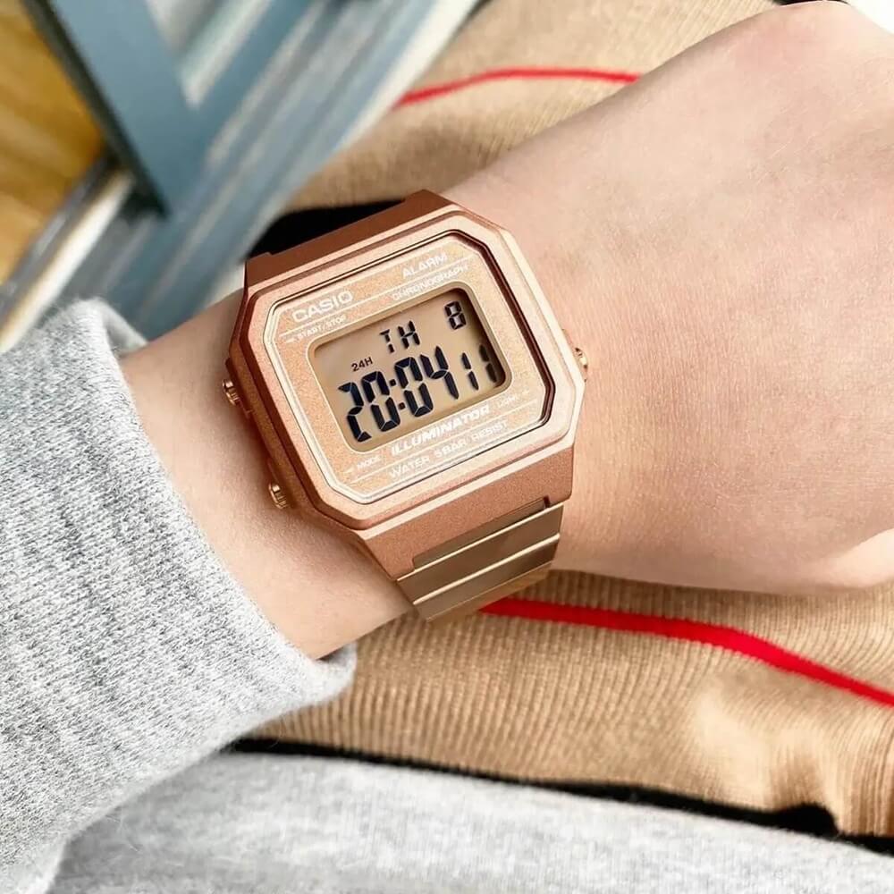 CASIO B650WC-5ADF MODEL DIGITAL VINTAGE WATCHES
