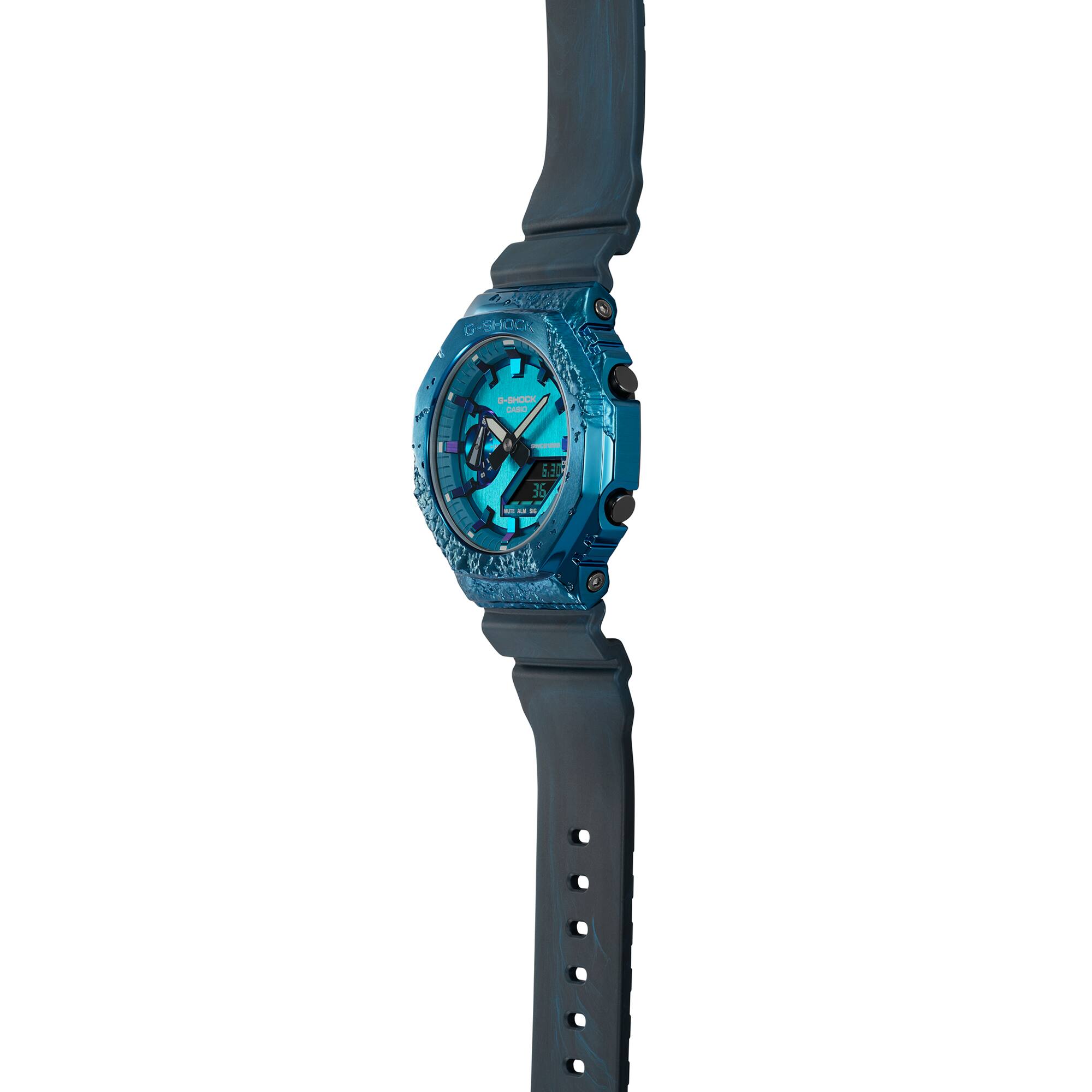 CASIO G-SHOCK GM-2140GEM-2ADR MODEL WATCHES